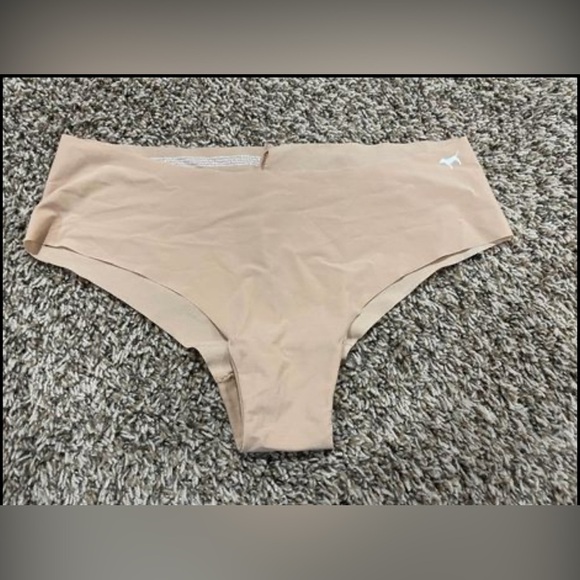 Womens PINK panties size xl - Picture 1 of 1